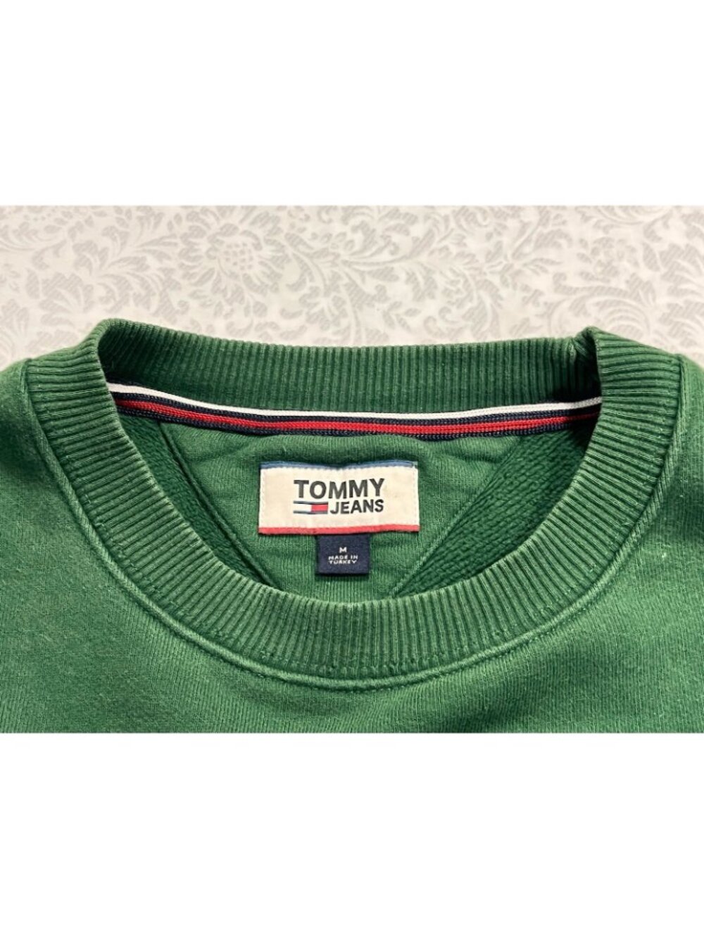 Women’s Size Medium Tommy Jeans Crewneck Sweatshirt Spell Out Green Flag Heavy - Picture 15 of 16